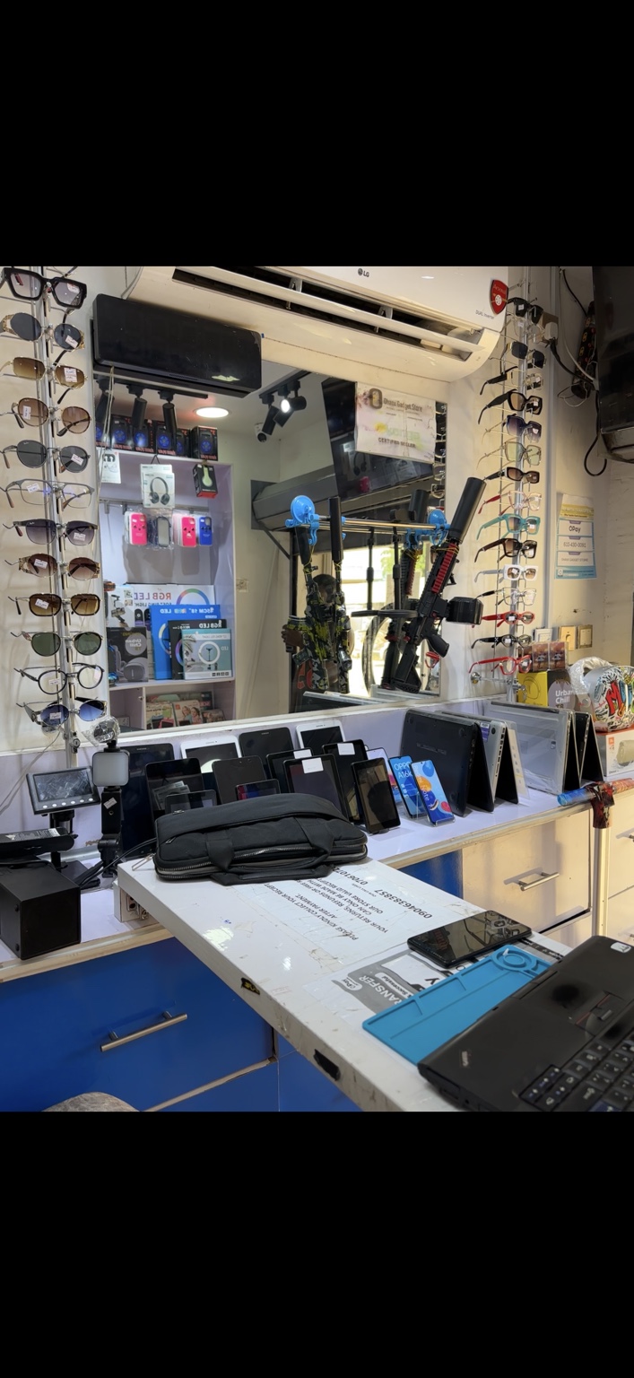 Ohanx Gadget Store photo 6